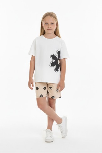 Kız Çocuk Papatya Baskılı Kısa Kollu Tişört Ve Çiçek Desenli Şortlu Pamuklu Takımı