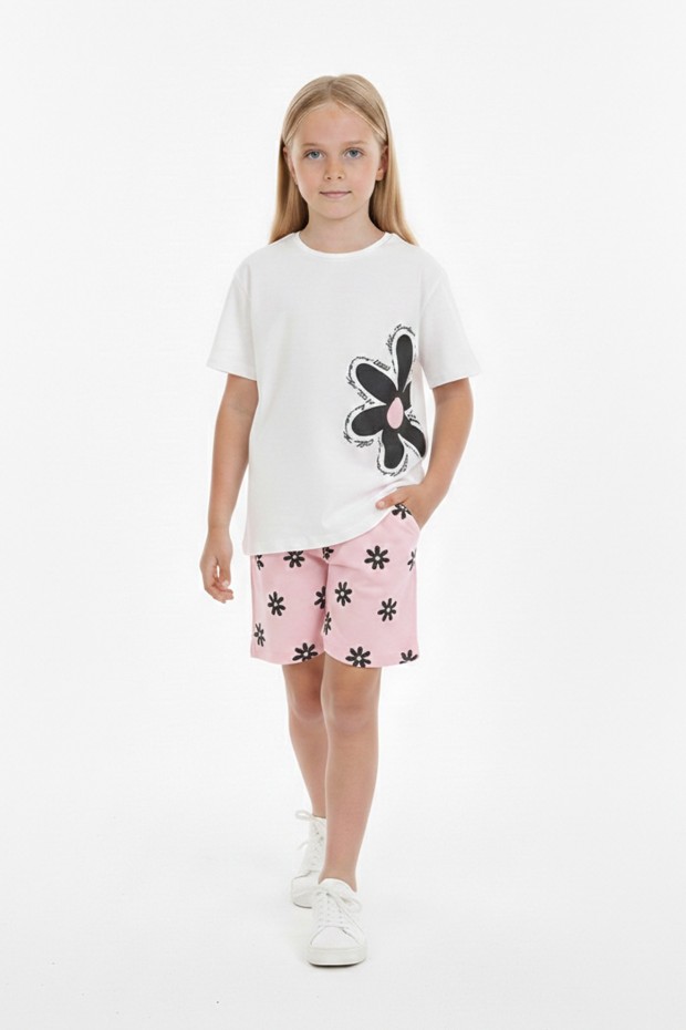 Kız Çocuk Papatya Baskılı Kısa Kollu Tişört Ve Çiçek Desenli Şortlu Pamuklu Takımı