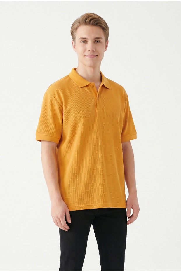 Erkek Kendinden Desenli Polo Yaka Kısa Kollu Slim Fit Dokulu Örme Tişört