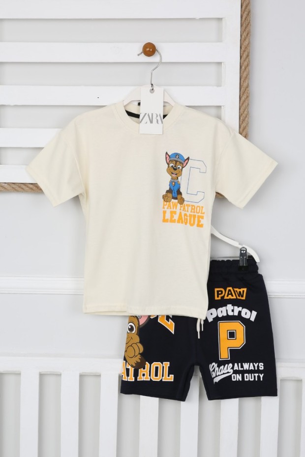 Arkası Baskılı Tişört Ve Şortlu Krem Takım