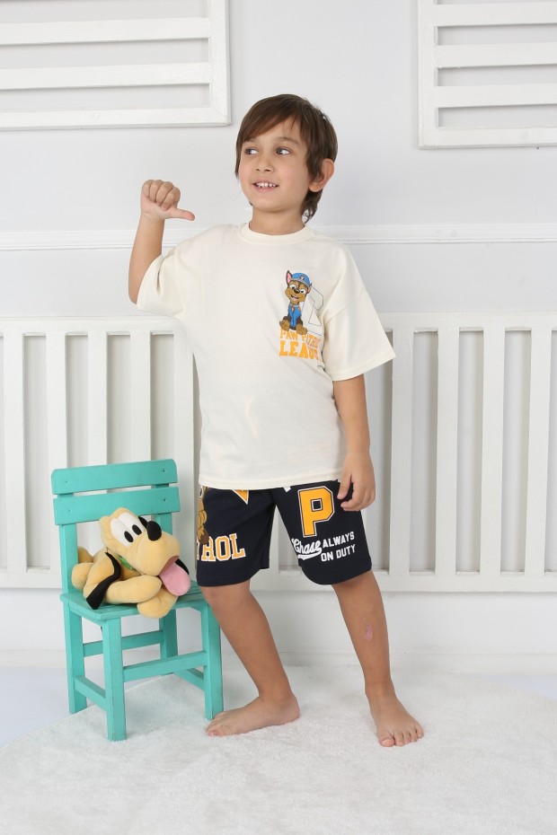 Arkası Baskılı Tişört Ve Şortlu Krem Takım