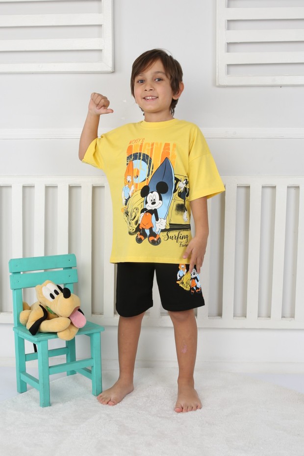 Baskılı Tişört Ve Şortlu Sarı Takım