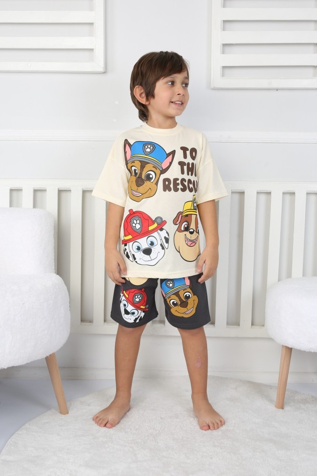 Baskılı Tişört Ve Şortlu Krem Takım