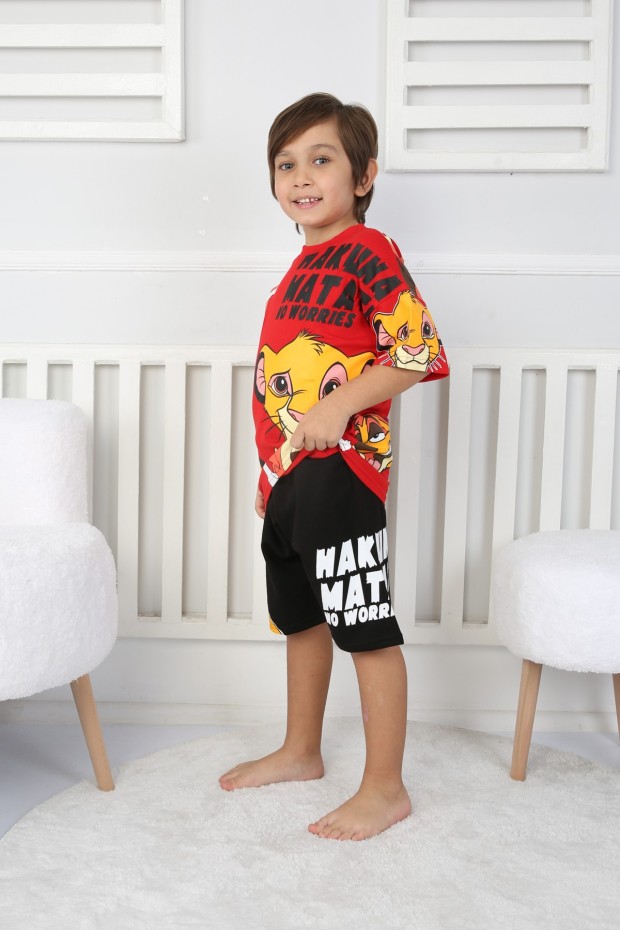 Arkası Baskılı Tişört Ve Şortlu Kırmızı Takım