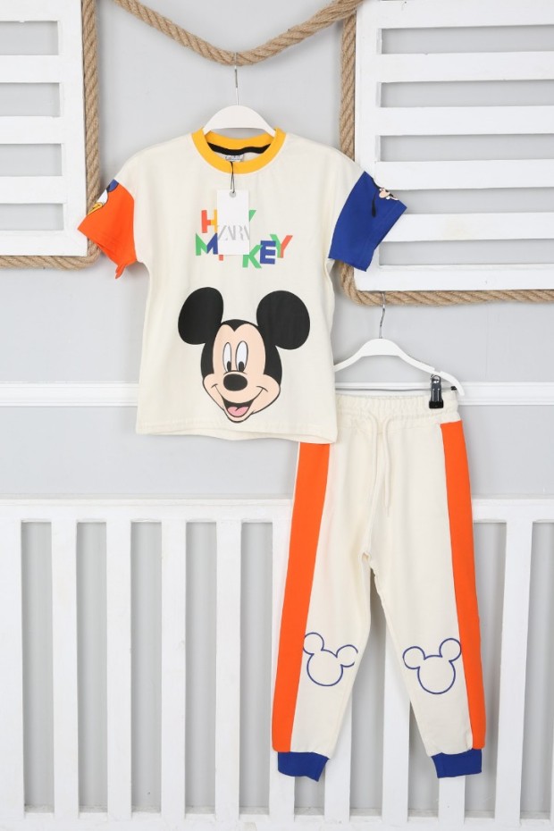 2-8 Yaş Baskılı Krem Takım