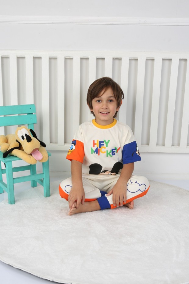 2-8 Yaş Baskılı Krem Takım