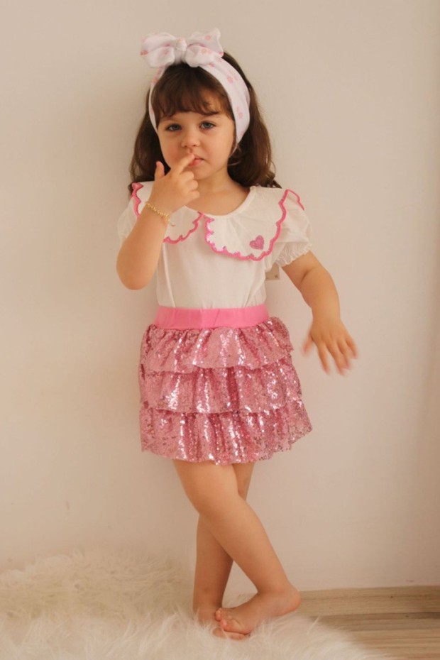 Bebe Yaka Tişört Ve Pullu Etekli Pembe Takım